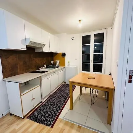 T3 Centre Apartmán Castres (Tarn)